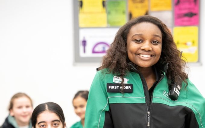 lauryn adene_buckinghamshire 900_600 lauryn adene_buckinghamshire 900_600